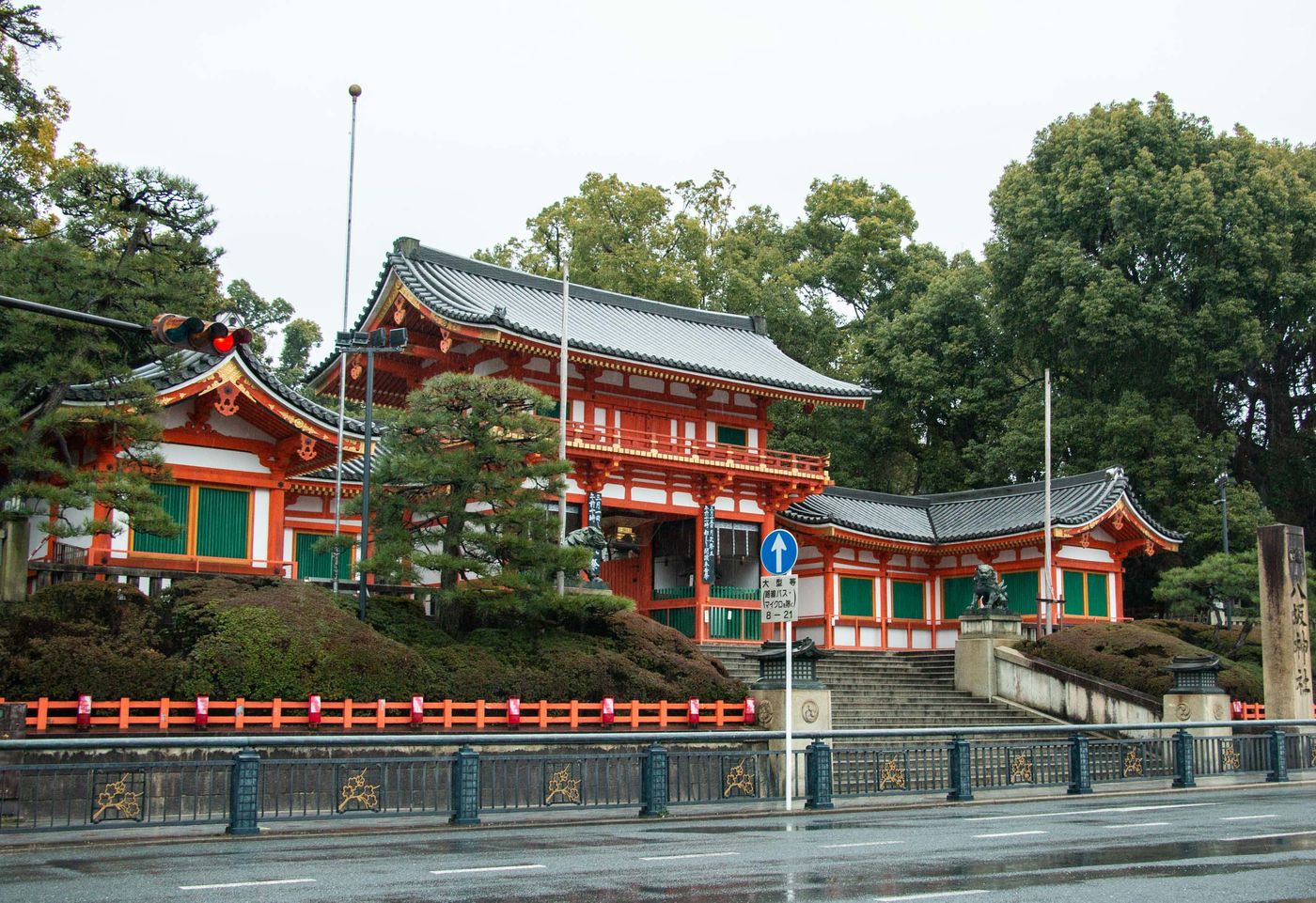 西樓門