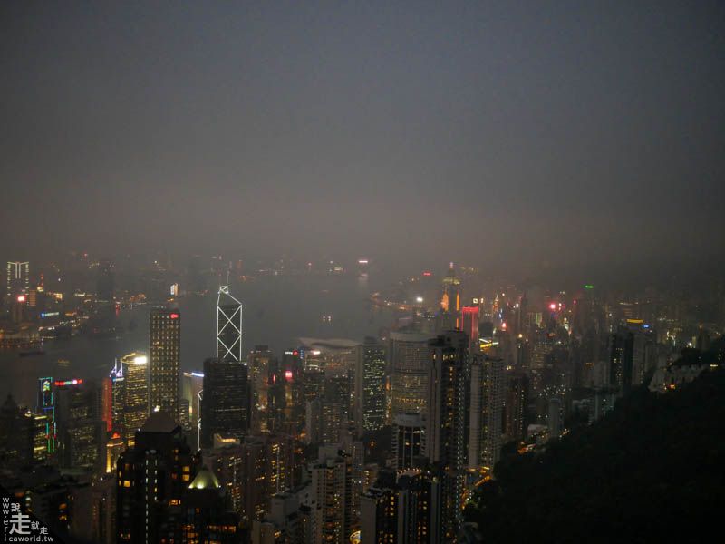 香港 太平山 大霧 夜景